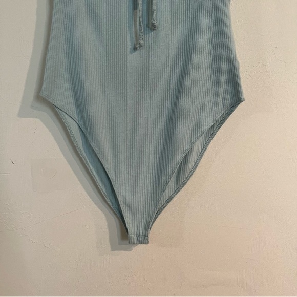 Wild Fable Tank Ruffled Tie Front Bodysuit M - Picture 2 of 7